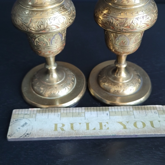 Vintage Ornate Brass Candlestick Candle Holders - Set of 2 Vase Shape Bases 6" - Picture 5 of 6